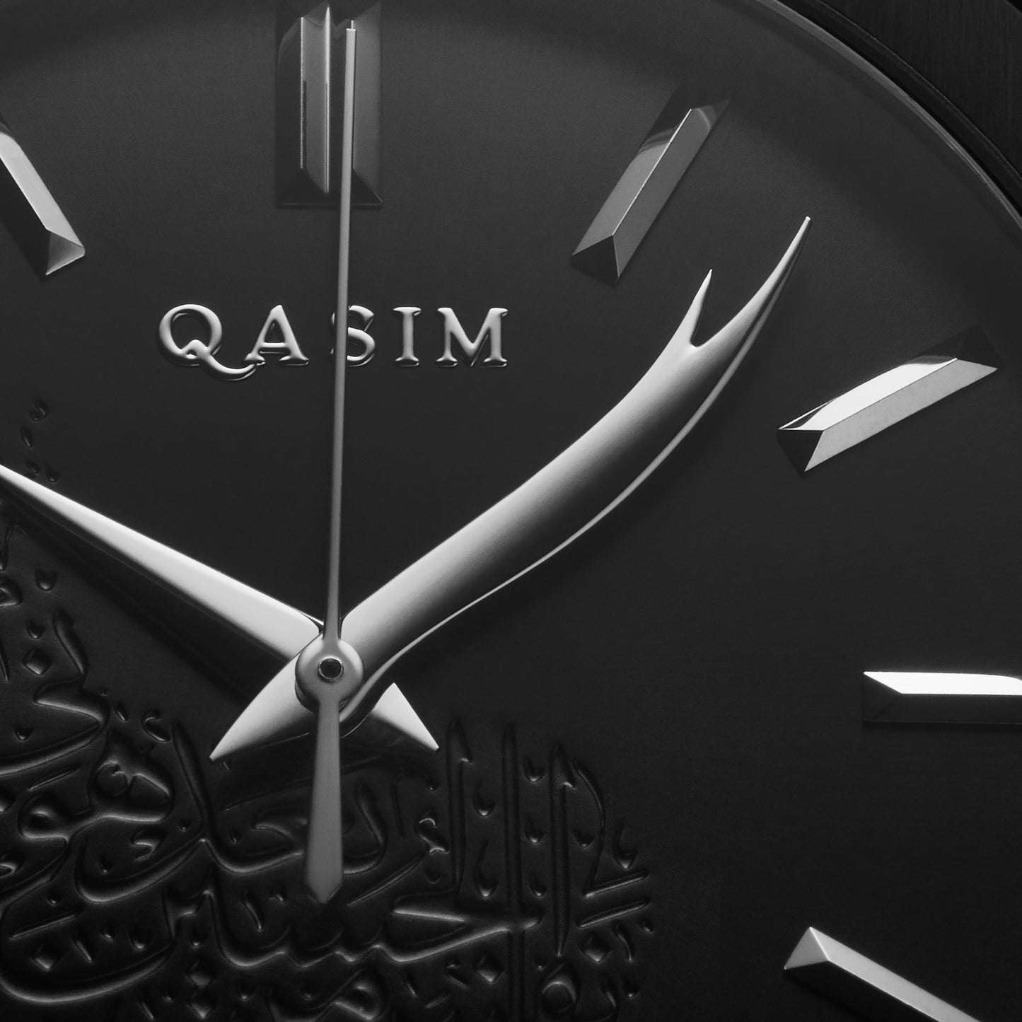 Dhulfiqar Midnight – Black & Silver 38MM